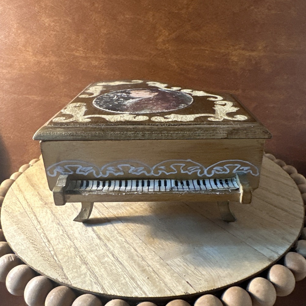 Sankyo Vintage Piano Jewelry Music Box -Red  Velvet-Love Story Theme -French Art